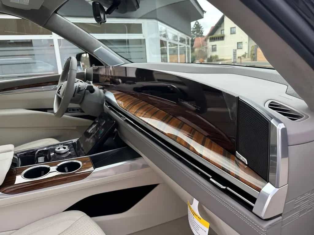 Cadillac Escalade ESV Platinum Luxury 2026 24" Exec.Seat null-photo-37