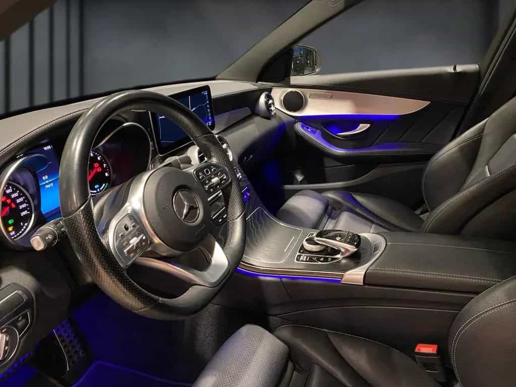 Mercedes-Benz C 300 T AMG+MBUX+Ambiente+Mbeam+CarPlay+AHK 03/2021-photo-5