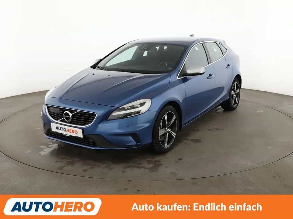 Volvo 1.5 R-Design Aut.*NAVI*LED*ACC*PDC*SHZ*KLIMA* 07/2019-photo-0