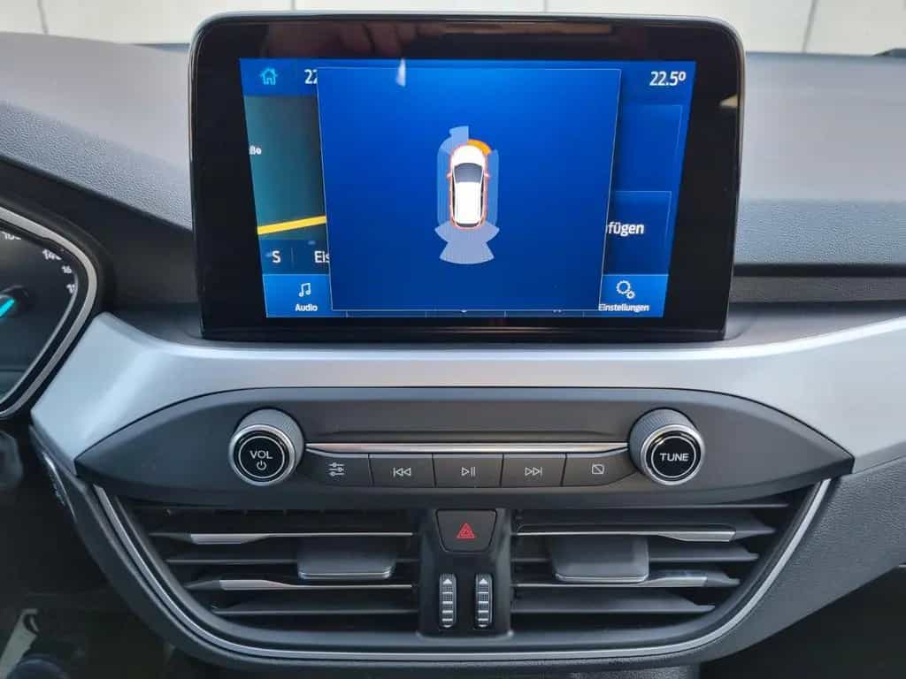 Ford Focus Turnier Cool & Connect ACC*TWA*RFK*el. HK 03/2021-photo-10