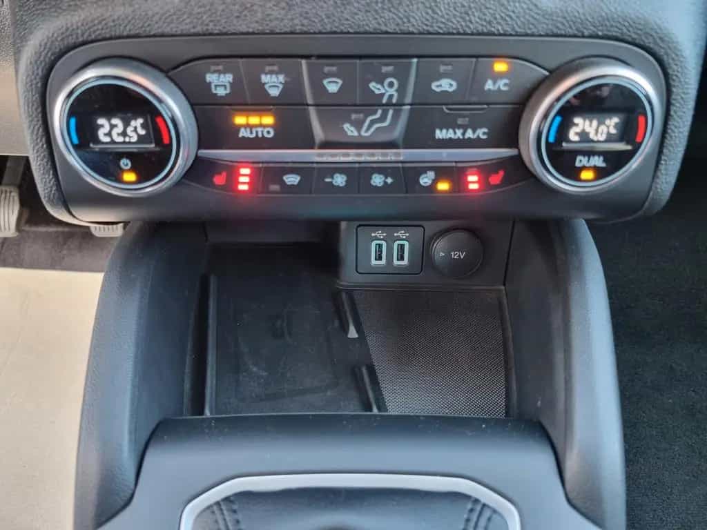 Ford Focus Turnier Cool & Connect ACC*TWA*RFK*el. HK 03/2021-photo-13