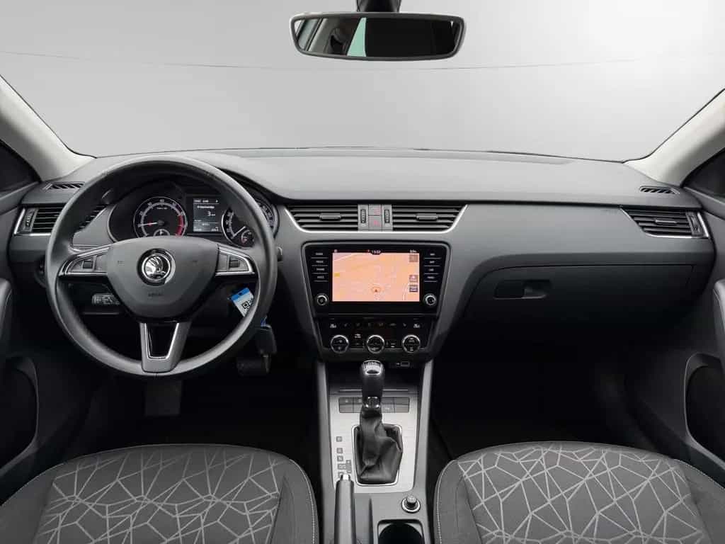 Skoda Octavia COMBI DSG CLEVER, ACC, DAB, LENKRADHEIZ. 03/2019-photo-16