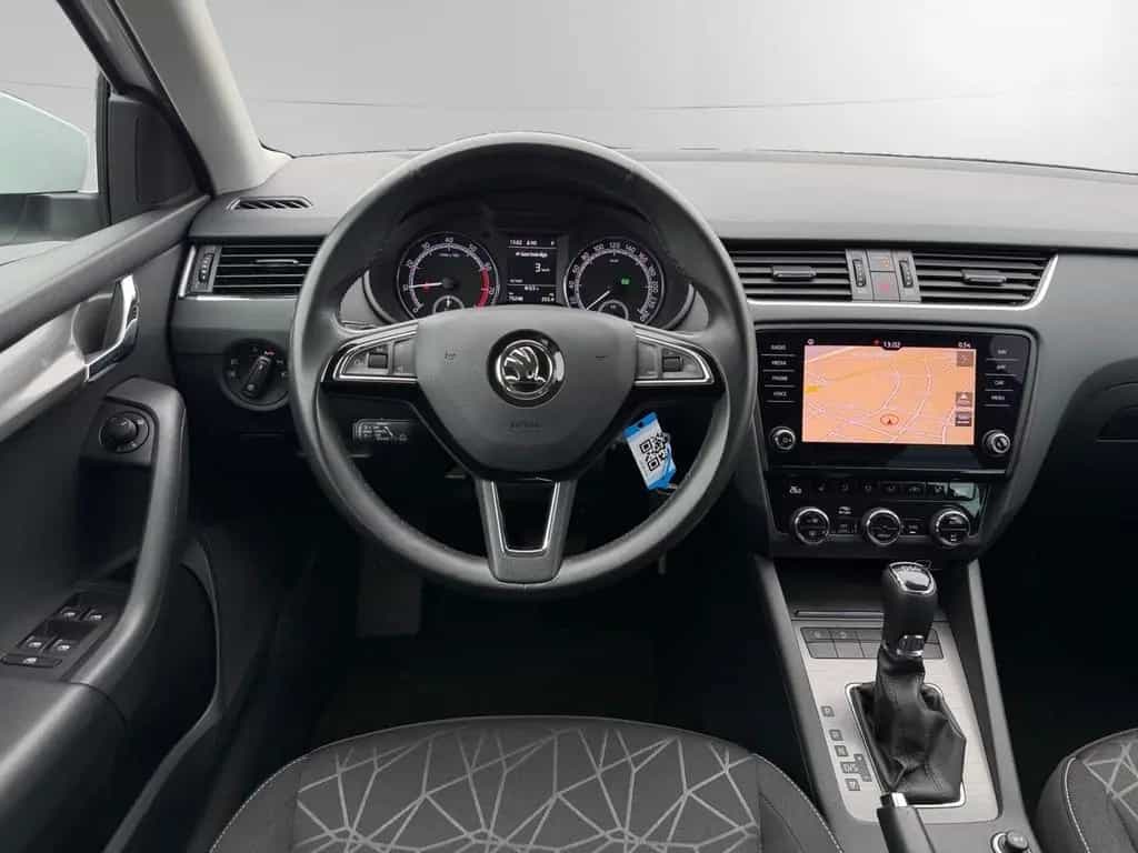 Skoda Octavia COMBI DSG CLEVER, ACC, DAB, LENKRADHEIZ. 03/2019-photo-17
