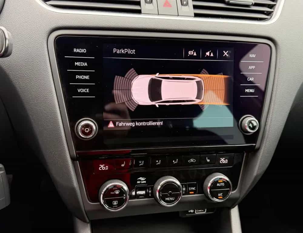 Skoda Octavia COMBI DSG CLEVER, ACC, DAB, LENKRADHEIZ. 03/2019-photo-20