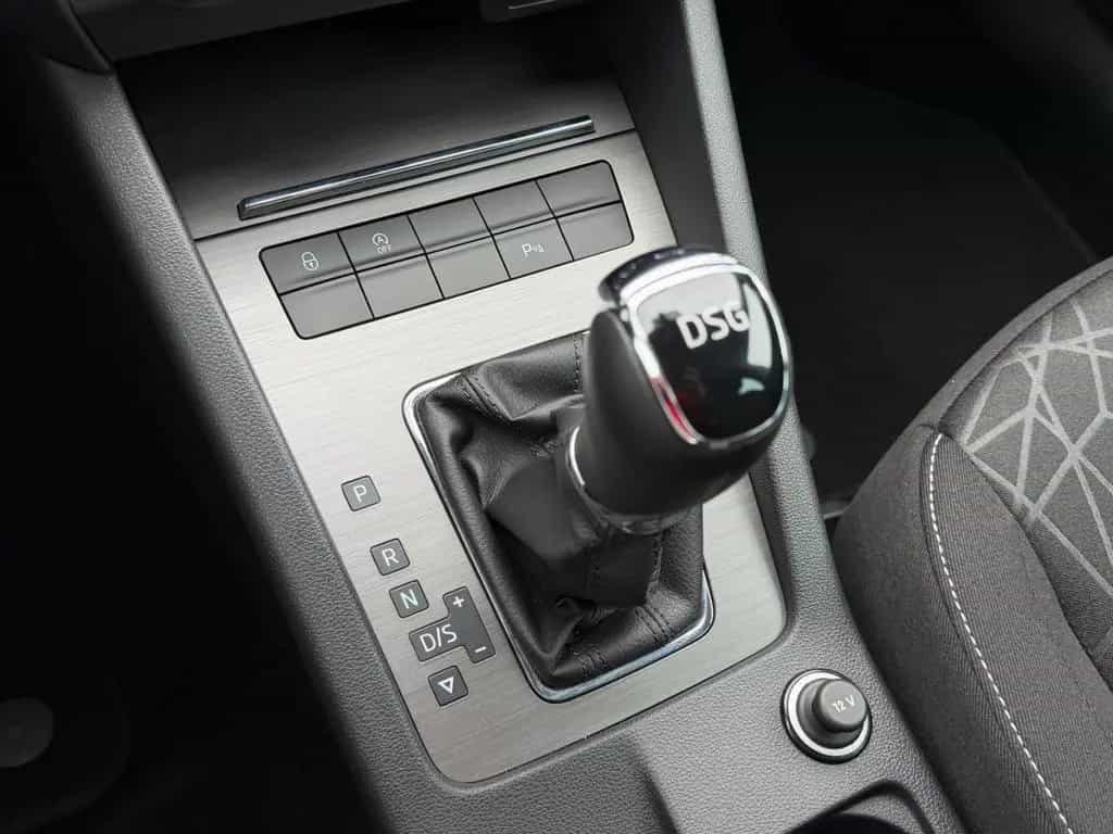 Skoda Octavia COMBI DSG CLEVER, ACC, DAB, LENKRADHEIZ. 03/2019-photo-22