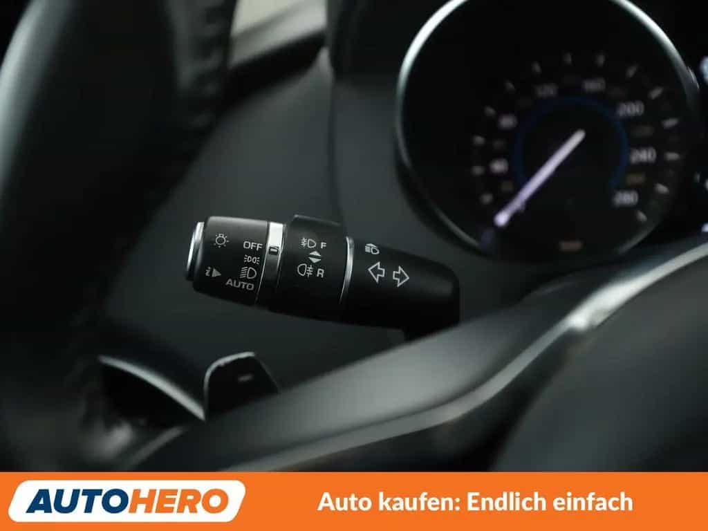 Jaguar F-Pace 25t Prestige AWD Aut.*NAVI*XENON*CAM*ACC* 03/2019-photo-32