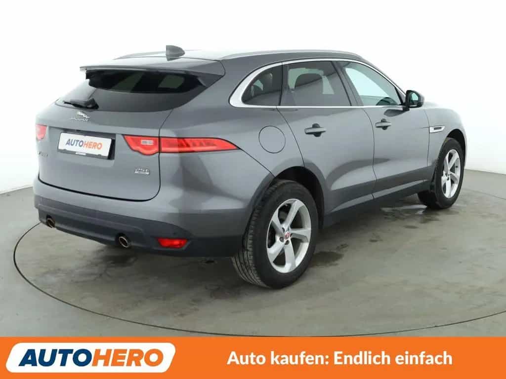 Jaguar F-Pace 25t Prestige AWD Aut.*NAVI*XENON*CAM*ACC* 03/2019-photo-5