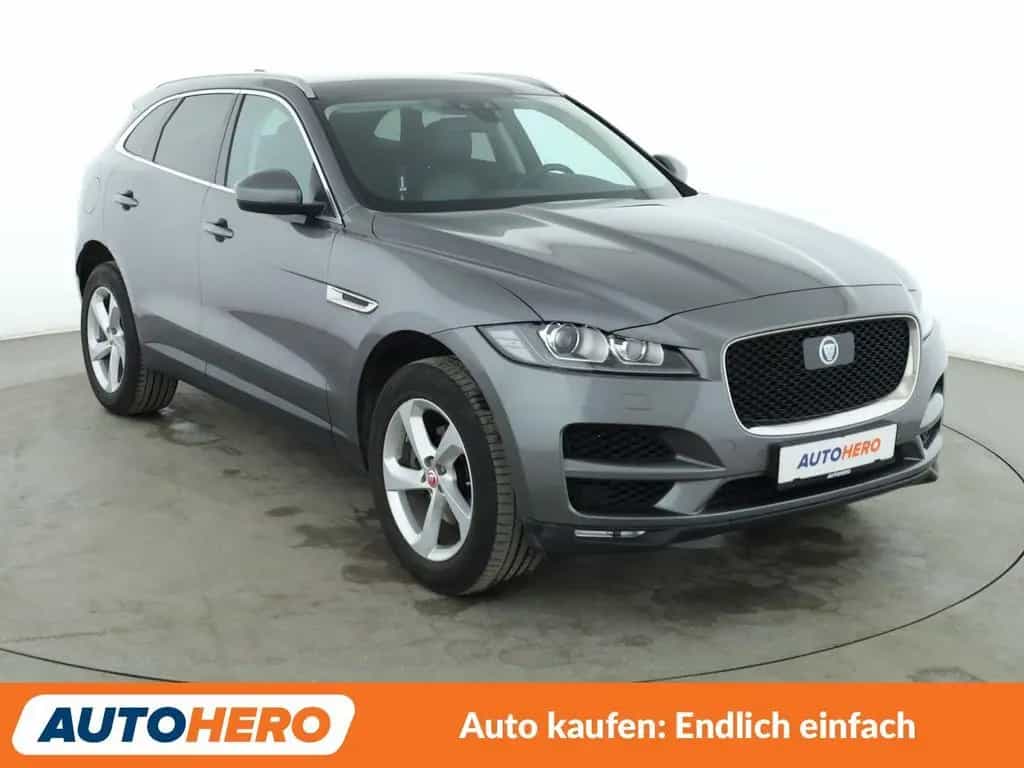 Jaguar F-Pace 25t Prestige AWD Aut.*NAVI*XENON*CAM*ACC* 03/2019-photo-7