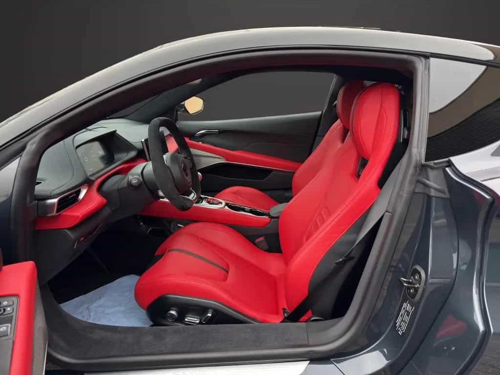 Lotus Emira V6 First Edition 11/2022-photo-8