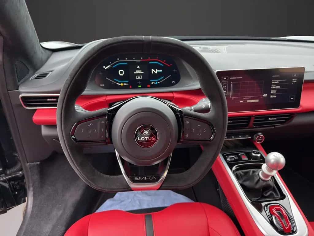 Lotus Emira V6 First Edition 11/2022-photo-9