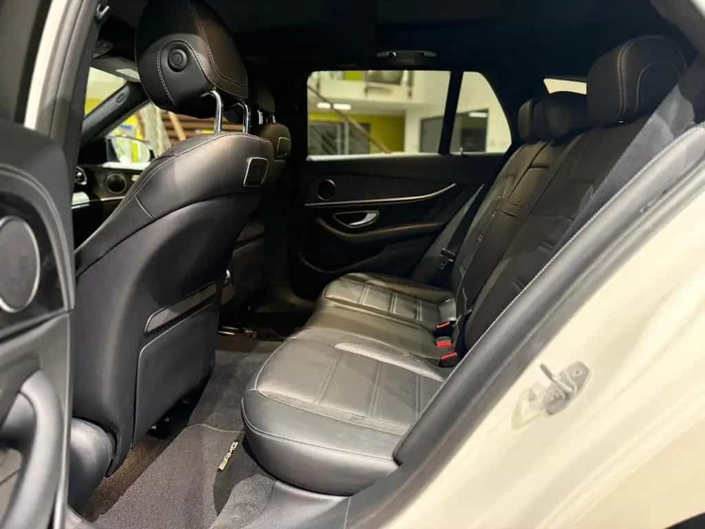Mercedes-Benz E-Class 63 AMG T-Modell 4Matic*Pano*Memory*Head-up* 03/2018-photo-22