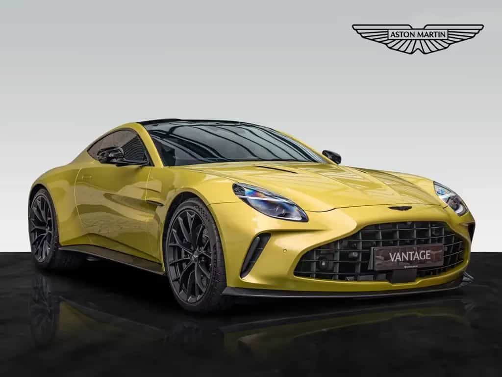 Aston Martin V8 Vantage Vantage MY25 | Carbon Pack | Bowers & Wilkins 04/2026-photo-0