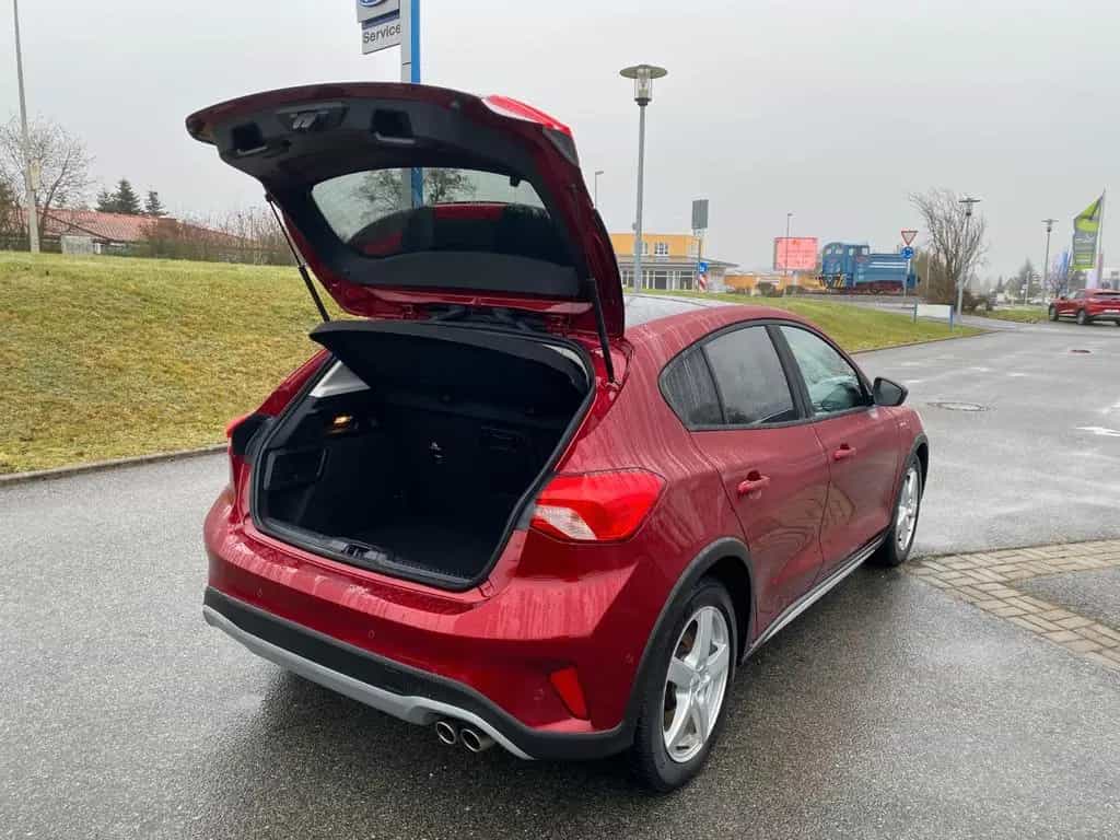 Ford Focus 1.0 EcoBoost Active Navi+Pano+SD+SHZ+Kamer 08/2019-photo-8
