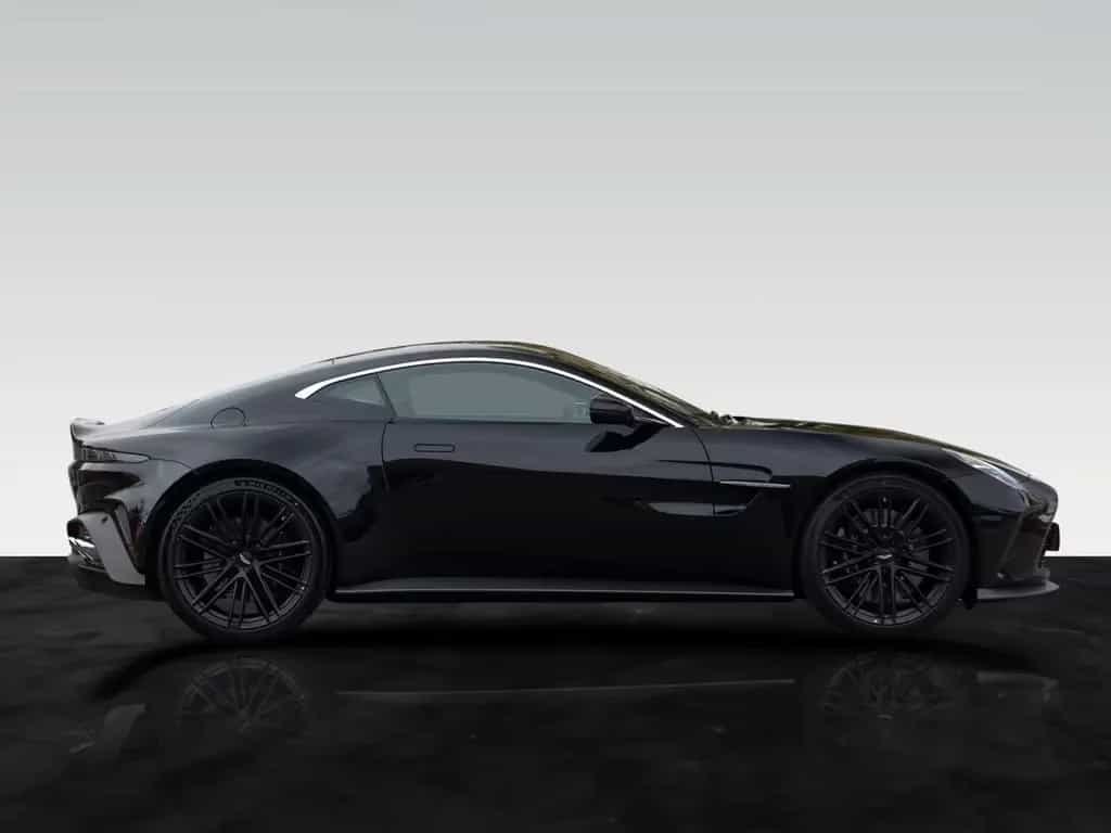 Aston Martin V8 Vantage Vantage MY25 | Onyx Black null-photo-5