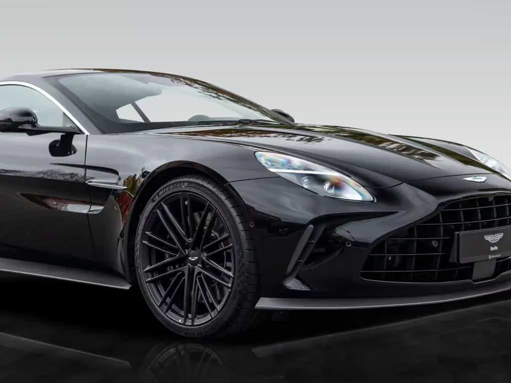 Aston Martin V8 Vantage Vantage MY25 | Onyx Black null-photo-6
