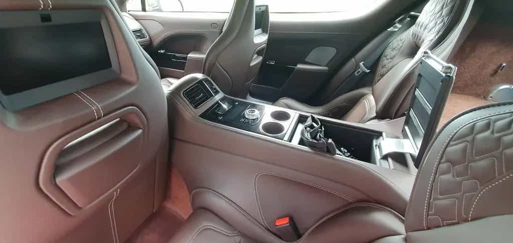 Aston Martin Rapide S neue Reifen, AM scheckheftgepflegt 01/2017-photo-11