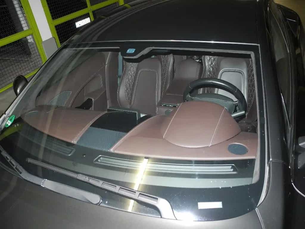 Aston Martin Rapide S neue Reifen, AM scheckheftgepflegt 01/2017-photo-13