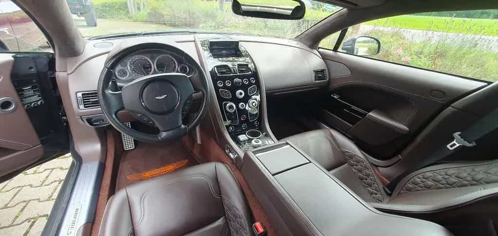 Aston Martin Rapide S neue Reifen, AM scheckheftgepflegt 01/2017-photo-8
