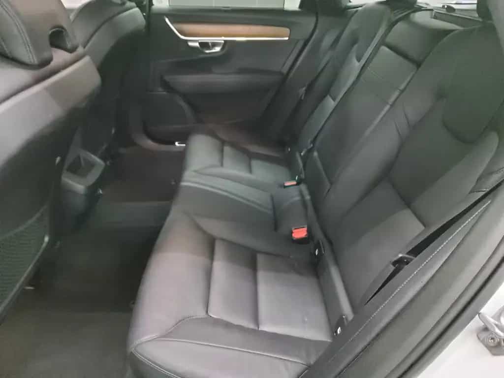 Volvo V90 D4 AWD Inscription Leder Navi LED AHK Memory 07/2020-photo-12