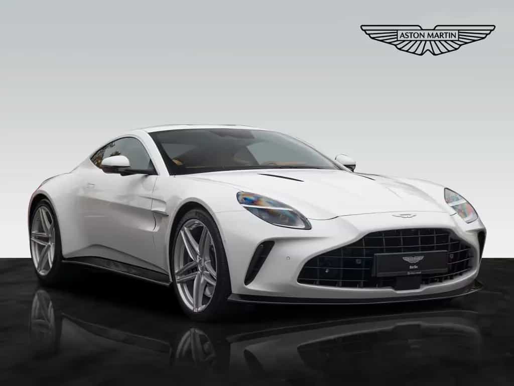 Aston Martin V8 Vantage Vantage MY25 | Zenith White null-photo-0