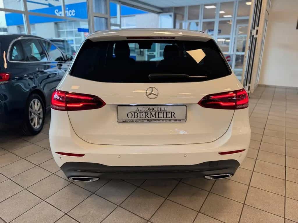 Mercedes-Benz B-Class 200 Progr./Night Rü-Ka P-SHD LED AHK TWA SHZ 04/2019-photo-4