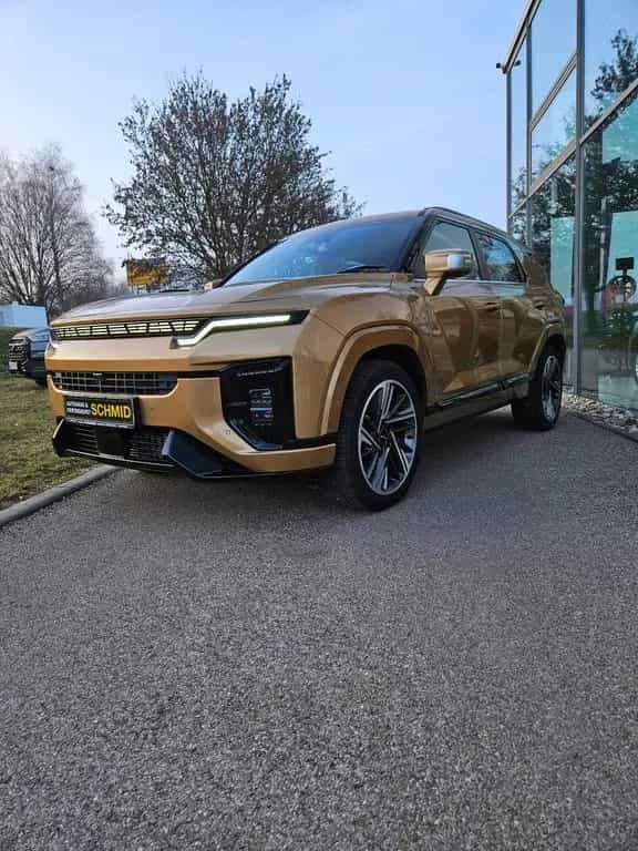 KGM Actyon LUX 4WD 6-Gang Automatik 09/2025-photo-2