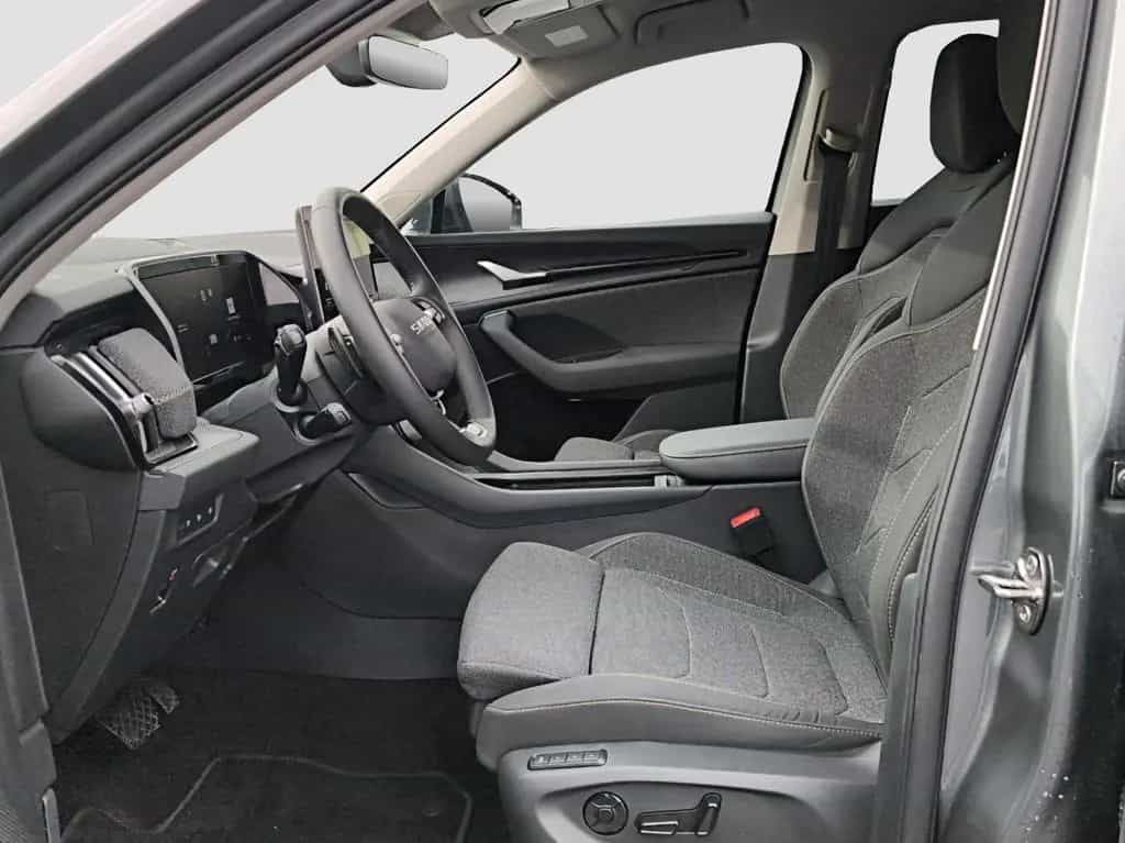 Skoda Kodiaq 2.0 TSI DSG 4x4 Selection AHK HEAD UP NAV 07/2025-photo-12