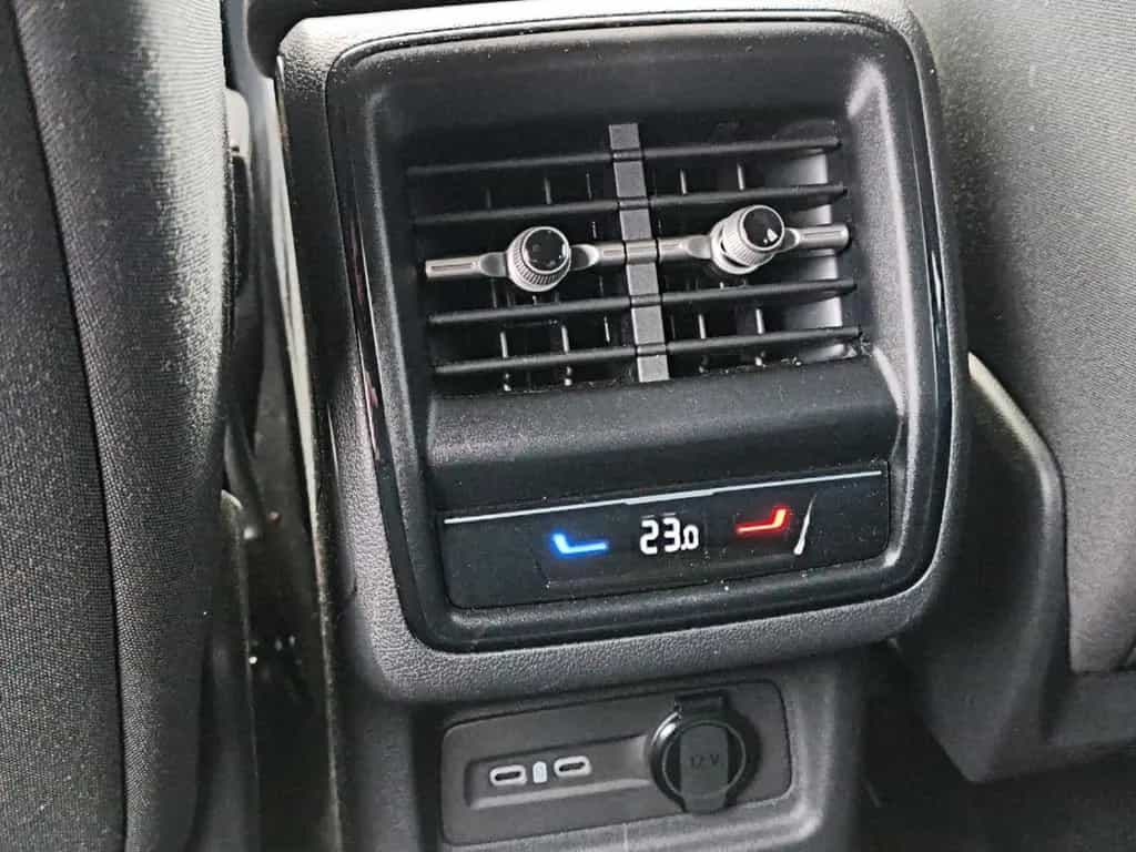 Skoda Kodiaq 2.0 TSI DSG 4x4 Selection AHK HEAD UP NAV 07/2025-photo-20