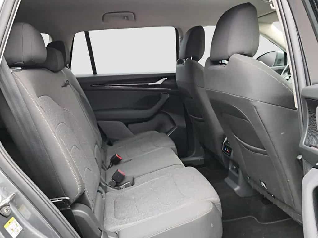 Skoda Kodiaq 2.0 TSI DSG 4x4 Selection AHK HEAD UP NAV 07/2025-photo-22