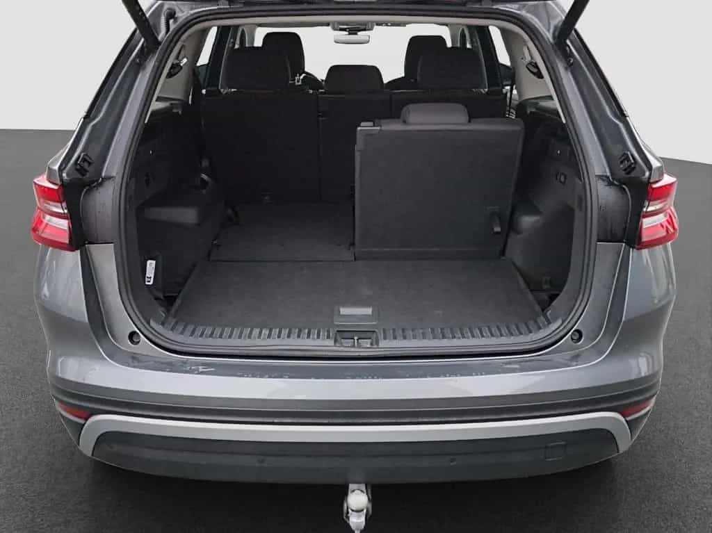 Skoda Kodiaq 2.0 TSI DSG 4x4 Selection AHK HEAD UP NAV 07/2025-photo-23