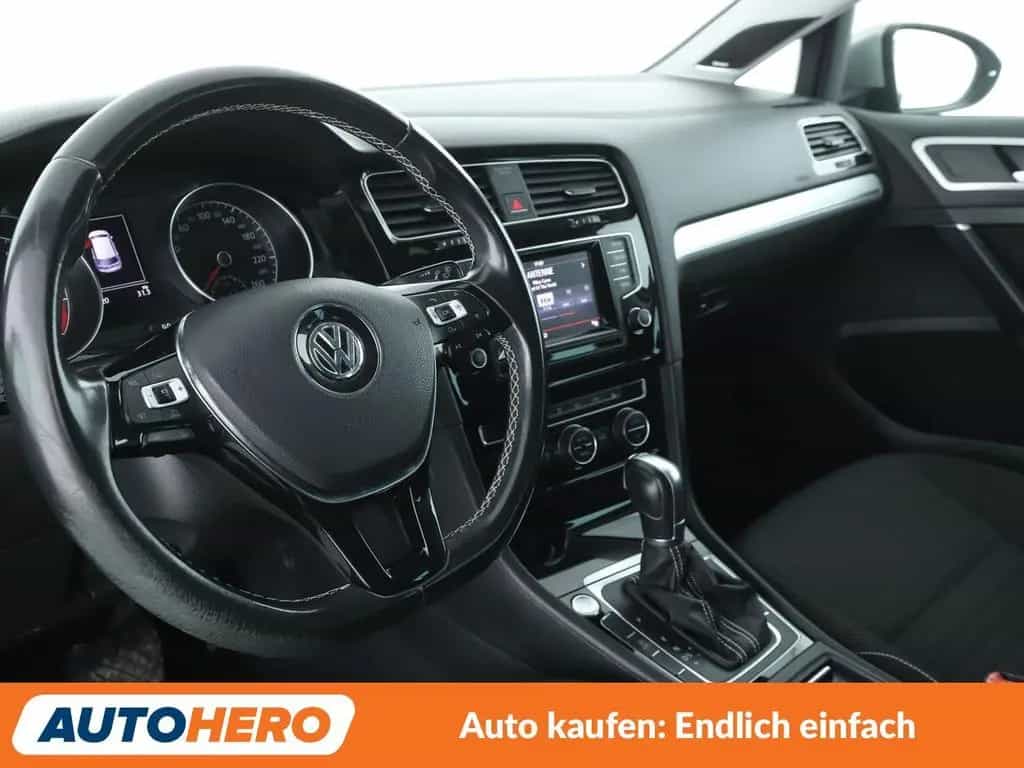 Volkswagen Golf VII 1.4 TSI Cup BMT Aut.*CAM*XENON*PDC*SHZ* 10/2014-photo-10
