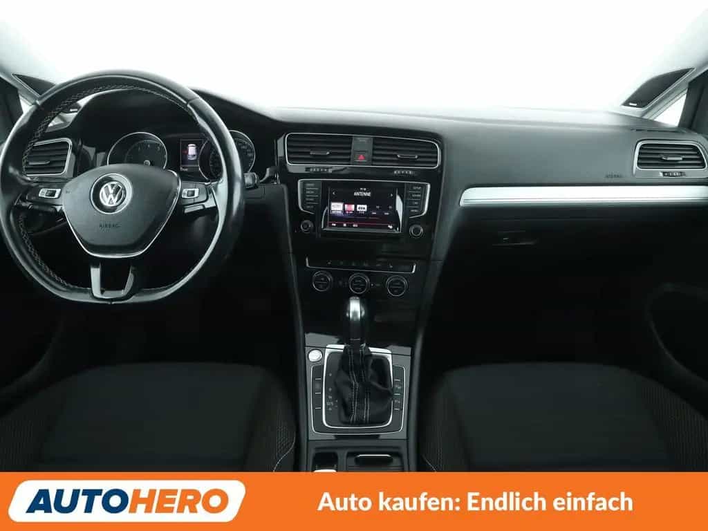 Volkswagen Golf VII 1.4 TSI Cup BMT Aut.*CAM*XENON*PDC*SHZ* 10/2014-photo-11