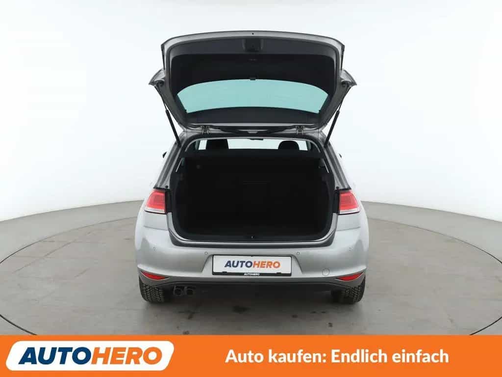 Volkswagen Golf VII 1.4 TSI Cup BMT Aut.*CAM*XENON*PDC*SHZ* 10/2014-photo-16