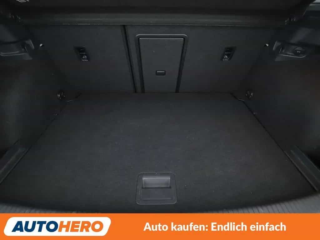 Volkswagen Golf VII 1.4 TSI Cup BMT Aut.*CAM*XENON*PDC*SHZ* 10/2014-photo-17