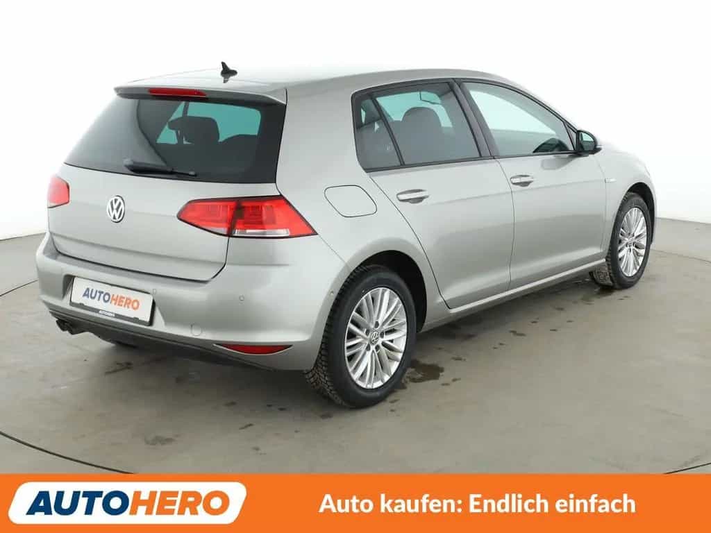 Volkswagen Golf VII 1.4 TSI Cup BMT Aut.*CAM*XENON*PDC*SHZ* 10/2014-photo-5