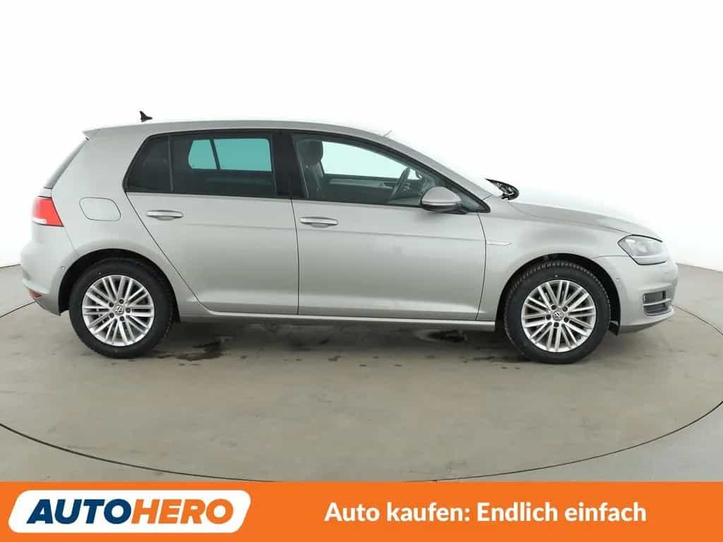 Volkswagen Golf VII 1.4 TSI Cup BMT Aut.*CAM*XENON*PDC*SHZ* 10/2014-photo-6