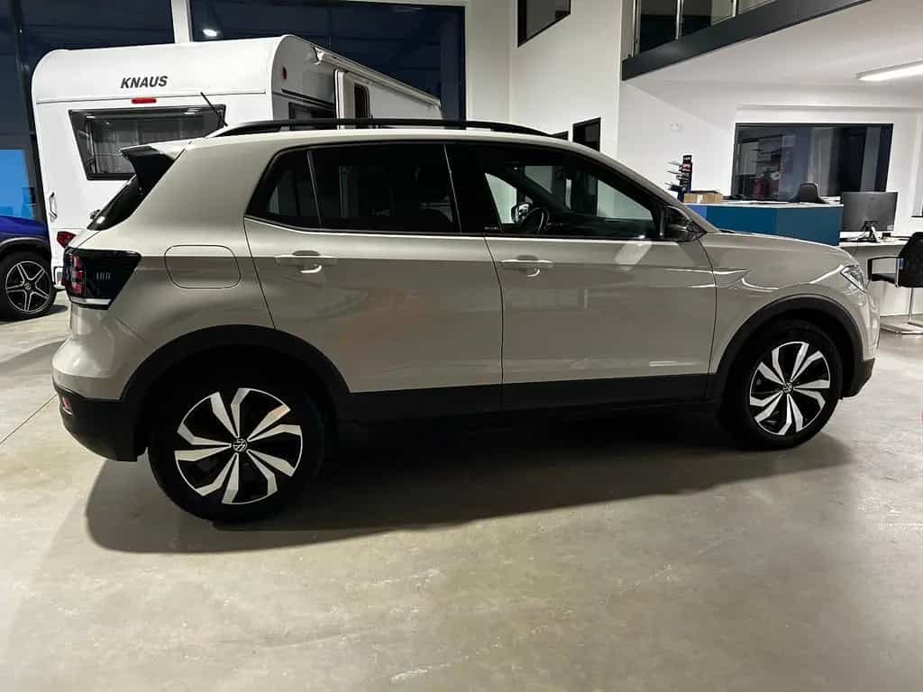 Volkswagen T-Cross Active 12/2021-photo-6