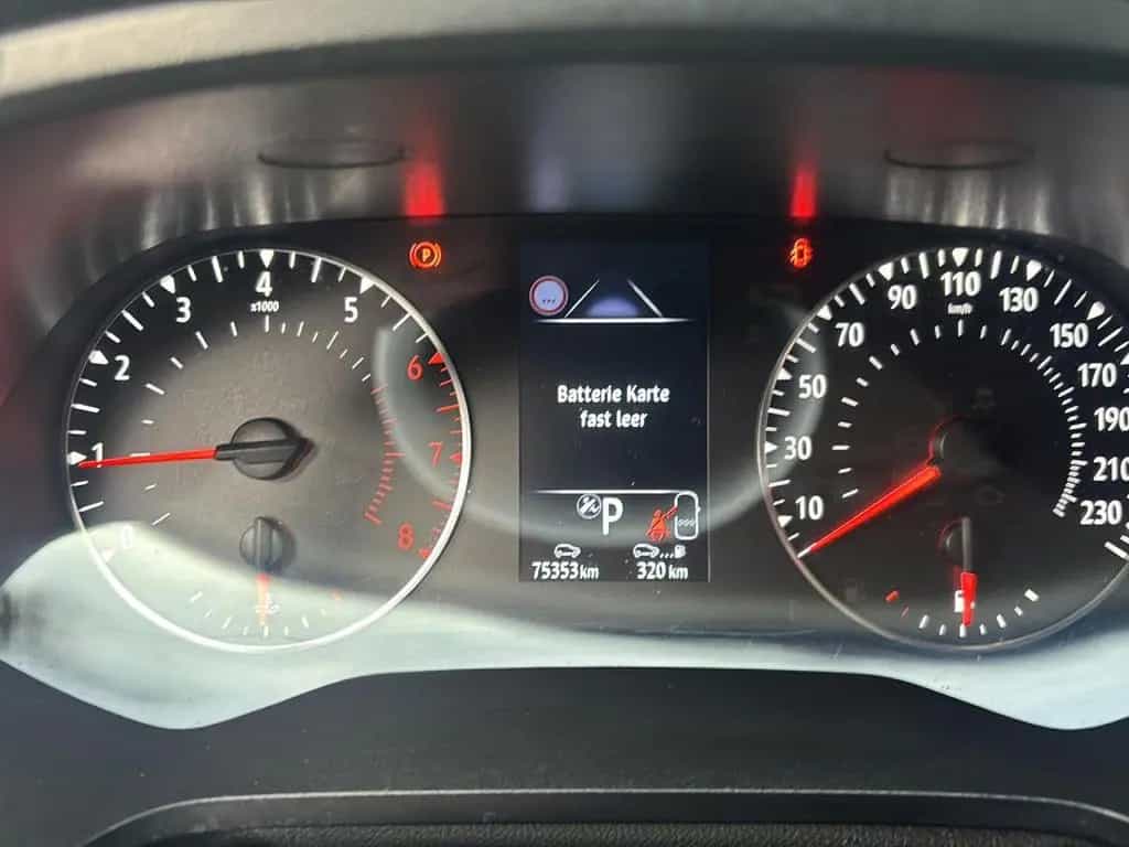 Renault Captur Business Edition Bluetooth Navi LED Klima 10/2021-photo-14