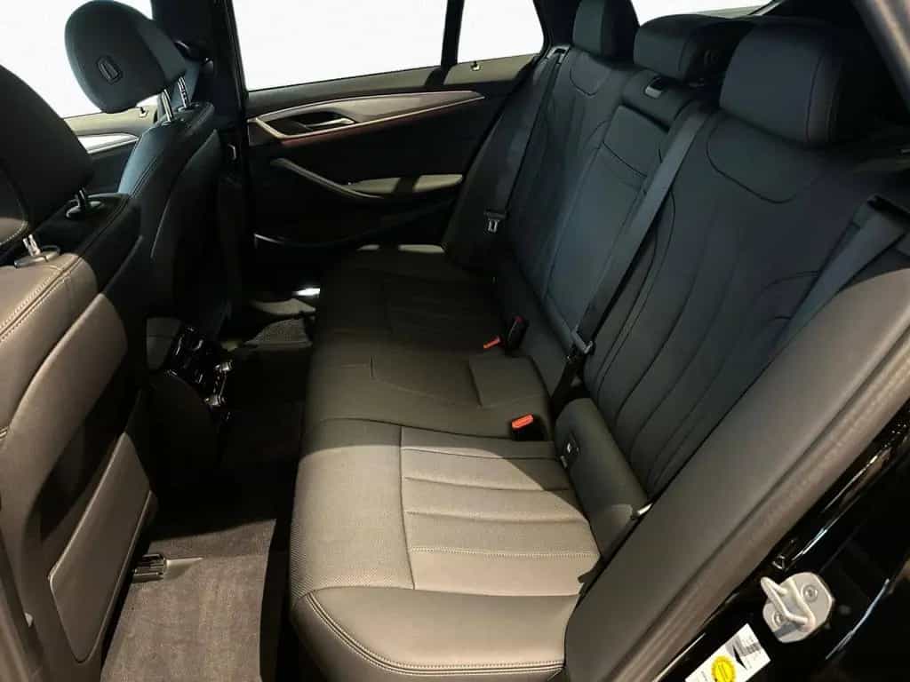 BMW 5 Series 520d xDrive Touring Aut LiCoPro,DAPro,ParkAss 11/2022-photo-11