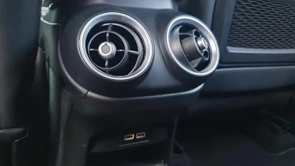 Alfa Romeo Stelvio First Edition Q4,Kamera, Voll-Leder 01/2018-photo-17