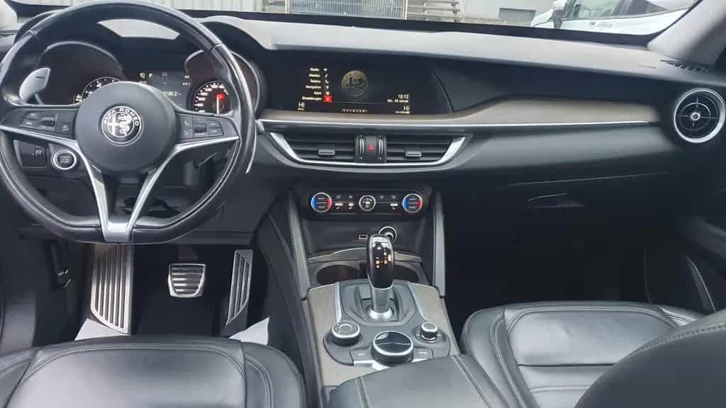 Alfa Romeo Stelvio First Edition Q4,Kamera, Voll-Leder 01/2018-photo-33
