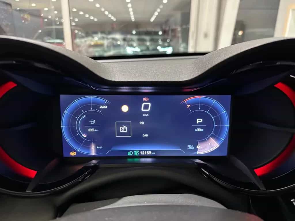 Alfa Romeo Junior Ibrida 1.2 VGT 48V-Hybrid 100 kW Speciale 01/2025-photo-18