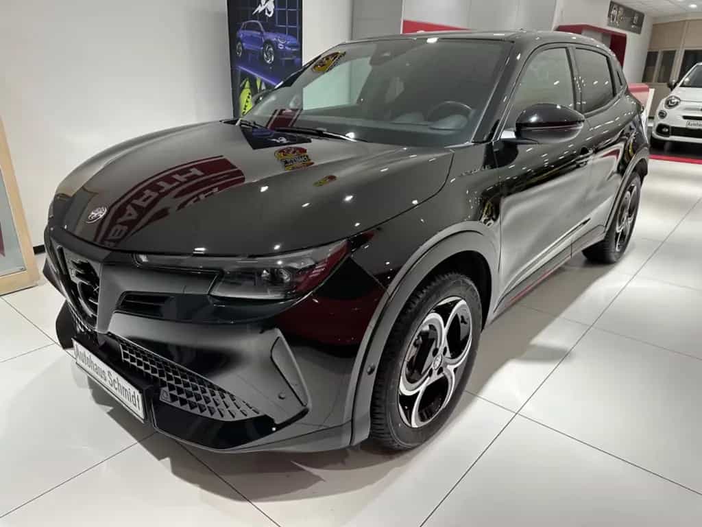 Alfa Romeo Junior Ibrida 1.2 VGT 48V-Hybrid 100 kW Speciale 01/2025-photo-2