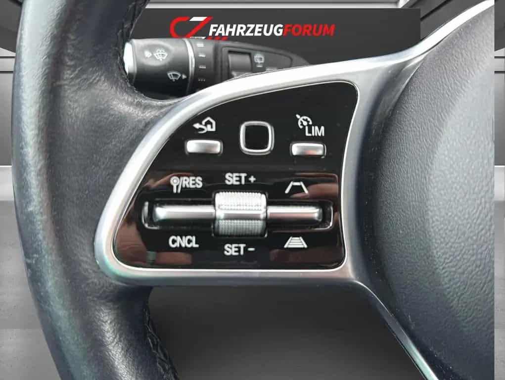 Mercedes-Benz GLC-Class 220 d 4Matic*Park-Paket High-End*AHK 12/2020-photo-15
