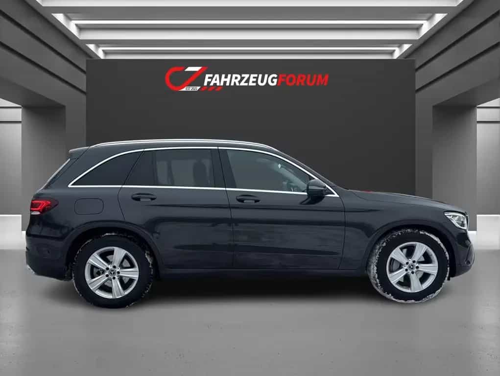 Mercedes-Benz GLC-Class 220 d 4Matic*Park-Paket High-End*AHK 12/2020-photo-23