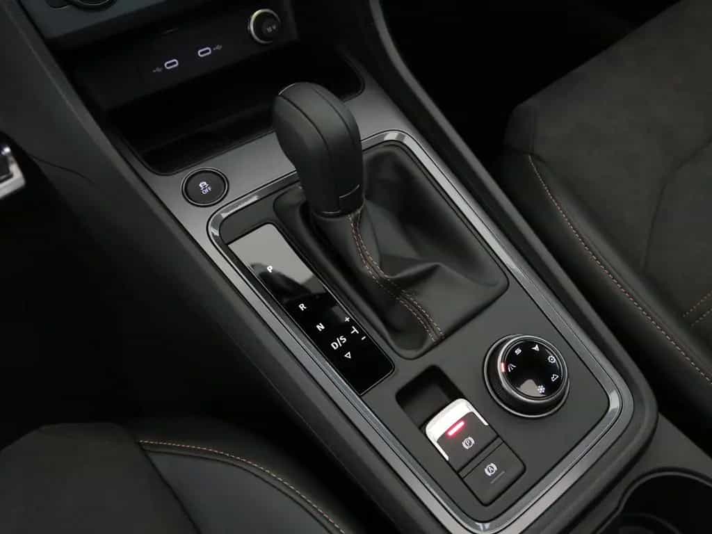 Cupra Ateca VZ 2.0 TSI 300PS 7 Gang DSG 4Drive VZ LED 08/2025-photo-15