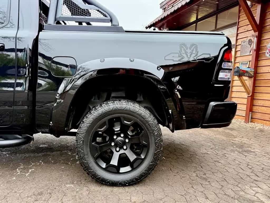 Dodge RAM SPORT*V8*4X4*AHK*NAVI*ROLLBAR*OFFROAD*LIFT*LED* 12/2021-photo-29