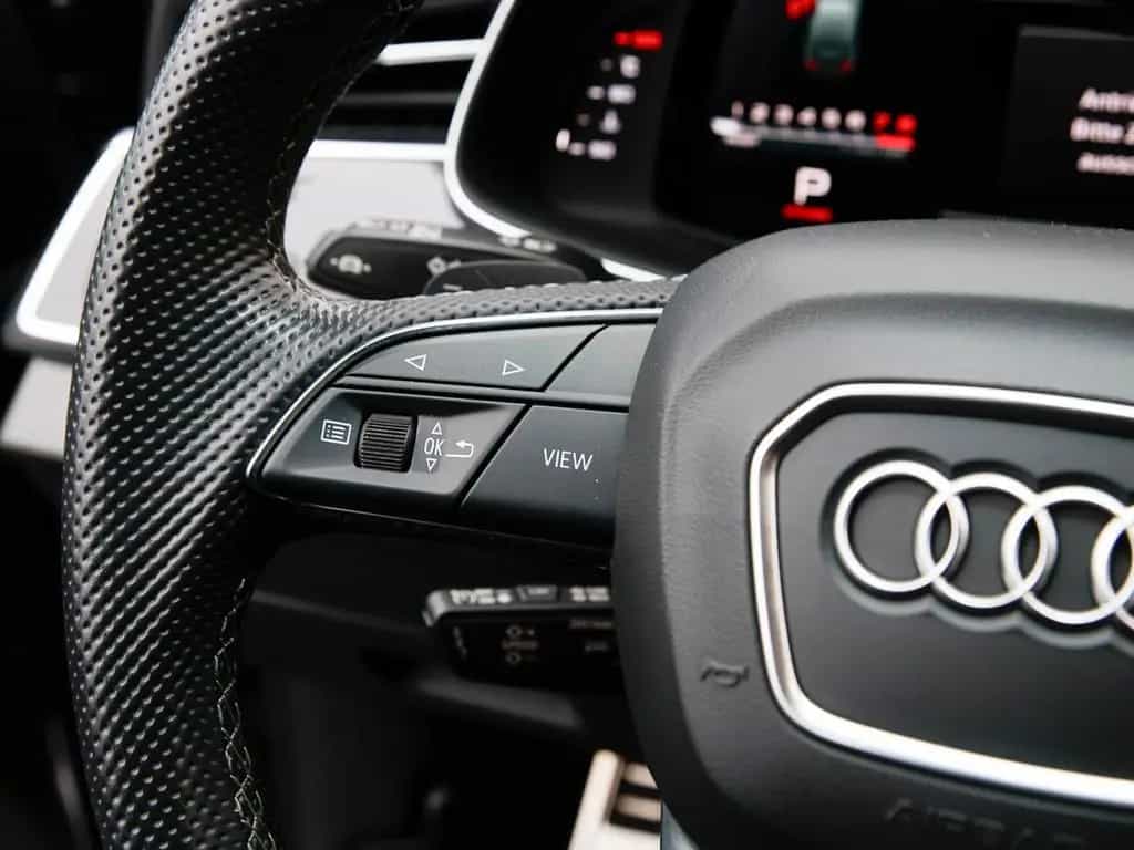 Audi SQ7 4.0 TFSI Matrix ACC AHK Panorama B&O Kamera 01/2022-photo-17