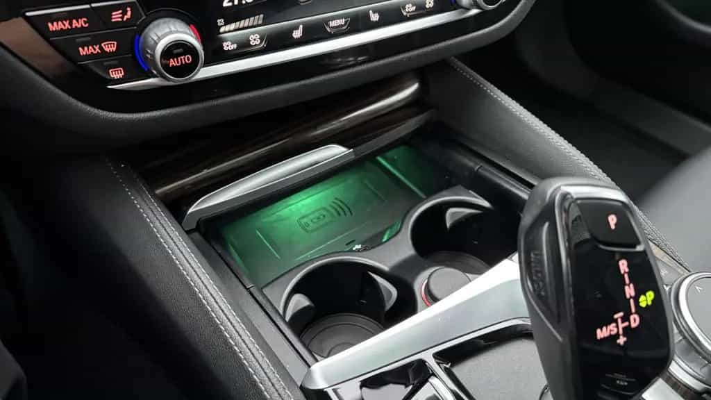 BMW 5 Series 520d xDrive Laser LC Prof AHK HUD RFK Memory LRH 07/2022-photo-24