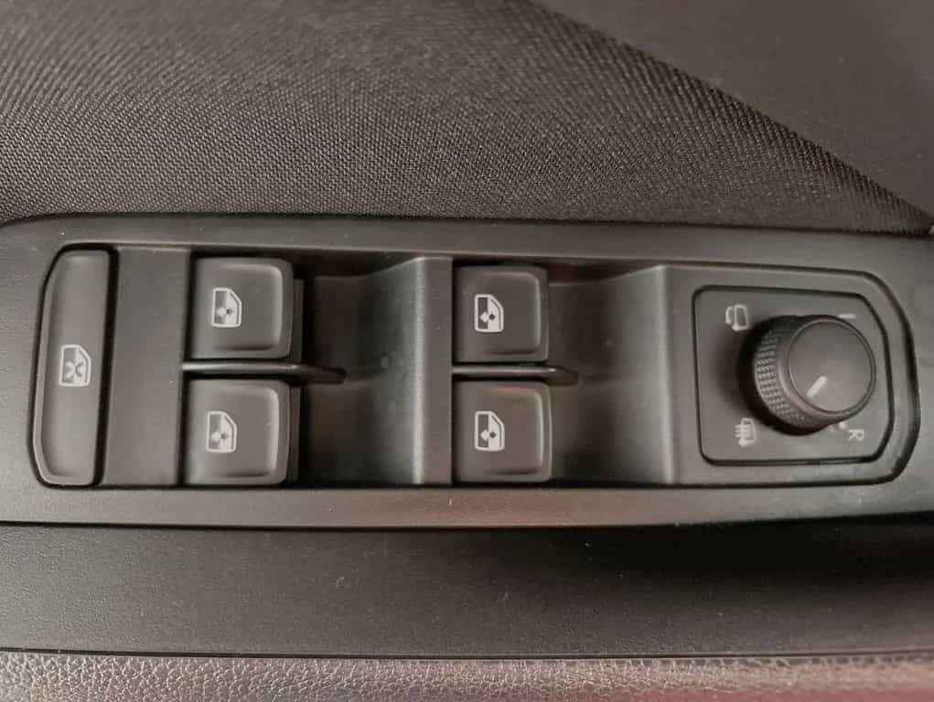 Skoda Kamiq 1.5 TSI Monte Carlo 10/2021-photo-12